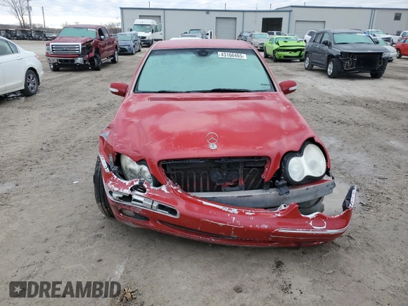 2006 Mercedes-Benz C 230 Sport with VIN WDBRF52H76F787247, listed as a Copart auction lot 43166465 with 195,570 mi miles and Salvage Title. Bid and sale history available at carsss.com. Image 5.