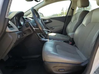 2014 Buick Verano Convenience Group z VIN 1G4PR5SK5E4117102, wystawiony jako Copart lot #59953975 z przebiegiem 132 582 mil mil oraz Szkoda całkowita • Salvage title. Historia ofert i sprzedaży dostępna na DreamBid. Obrazek 7.