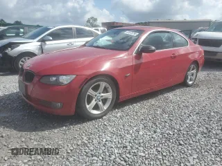 2007 BMW 3 Series 335i z VIN WBAWB73537P036817, wystawiony jako Copart lot #61575795 z przebiegiem 157 329 mil mil oraz Czysty tytuł • Clean title. Historia ofert i sprzedaży dostępna na DreamBid. Obrazek 1.