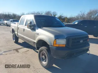 2002 Ford Super Duty F-250 XL with VIN 1FTNW21F92EB68373, listed as a IAAI auction lot 41462998 with 374,642 mi miles. Bid and sale history available at carsss.com. Image 1.