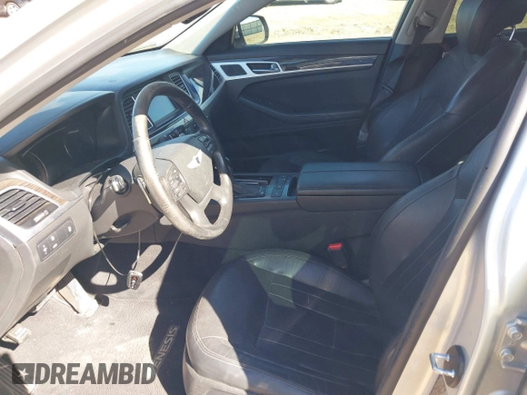 2015 Hyundai Genesis 3.8L z VIN KMHGN4JE4FU068090, wystawiony jako IAAI lot #41649107 z przebiegiem 119 396 mil mil oraz . Historia ofert i sprzedaży dostępna na DreamBid. Obrazek 5.
