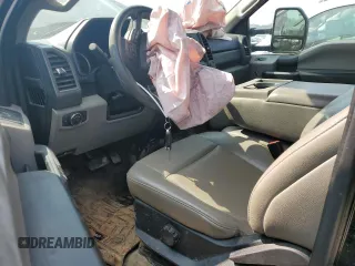 2021 Ford F-450 XL with VIN 1FT8W4DT7MED46519, listed as a Copart auction lot 59011875 with 71,152 mi miles and Salvage title. Bid and sale history available at DreamBid. Image 7.