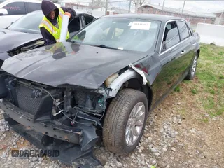 2012 Chrysler 300 Limited with VIN 2C3CCACG3CH113206, listed as a IAAI auction lot 41841604 with Not Provided miles. Bid and sale history available at carsss.com. Image 1.