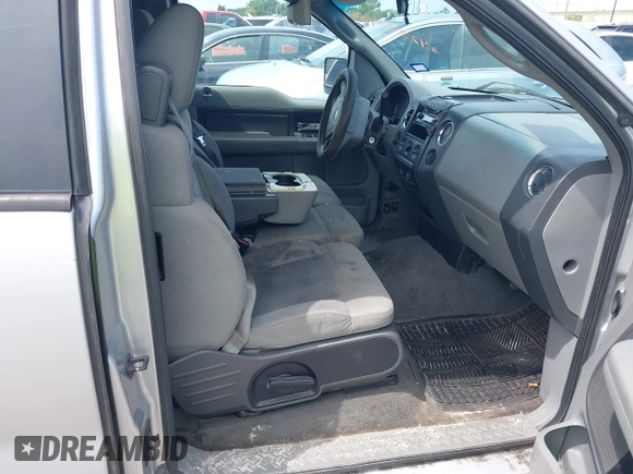 2008 Ford F-150 STX with VIN 1FTRX12W58FA97814, listed as a IAAI auction lot 42353418 with 276,101 mi miles and . Bid and sale history available at DreamBid. Image 5.