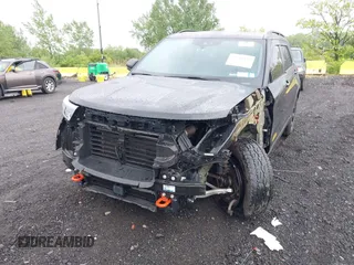 2022 Ford Explorer Timberline z VIN 1FMSK8JH0NGA82571, wystawiony jako IAAI lot #42244823 z przebiegiem 36 858 mil mil oraz . Historia ofert i sprzedaży dostępna na DreamBid. Obrazek 6.