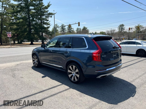2021 Volvo XC90 Inscription Expression with VIN YV4BR0CL8M1708756, listed as a Copart auction lot 54207055 with 139,013 mi miles and Clean Title. Bid and sale history available at carsss.com. Image 3.