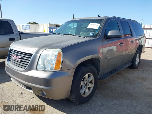 2013 GMC Yukon XL SLT z VIN 1GKS2KE70DR303872, wystawiony jako IAAI lot #41659911 z przebiegiem 199 202 mil mil oraz . Historia ofert i sprzedaży dostępna na DreamBid. Obrazek 17.