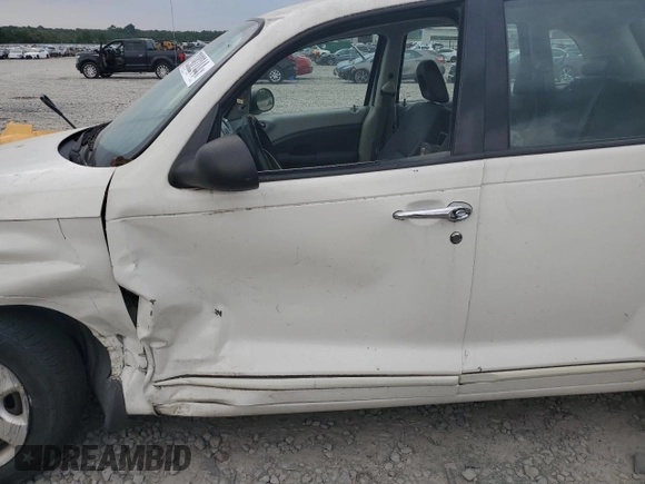 2008 Chrysler PT Cruiser with VIN 3A8FY48BX8T162080, listed as a Copart auction lot 72982244 with 124,372 mi miles and Salvage Title. Bid and sale history available at DreamBid. Image 7.