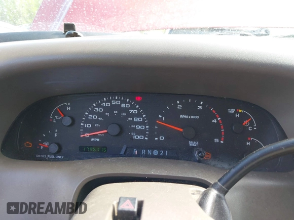 2002 Ford F-250 XL с VIN 1FTNW21F92EC27048, выставлен на аукционе IAAI как лот 42016383 с пробегом 179 671 миль миль и . История ставок и продаж доступна на DreamBid. Изображение 7.