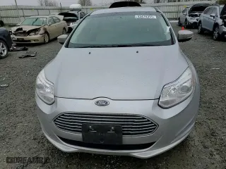 2013 Ford Focus Electric with VIN 1FADP3R43DL196997, listed as a Copart auction lot 43476355 with NaN miles and Salvage Title. Bid and sale history available at carsss.com. Image 12.