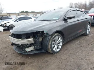 2015 Chrysler 200 S with VIN 1C3CCCBG9FN516065, listed as a IAAI auction lot 41921668 with 162,801 mi miles. Bid and sale history available at carsss.com. Image 18.