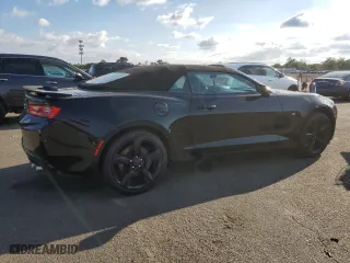 2017 Chevrolet Camaro 2SS with VIN 1G1FH3D71H0122155, listed as a Copart auction lot 71467174 with 84,706 mi miles and Salvage Title. Bid and sale history available at carsss.com. Image 3.