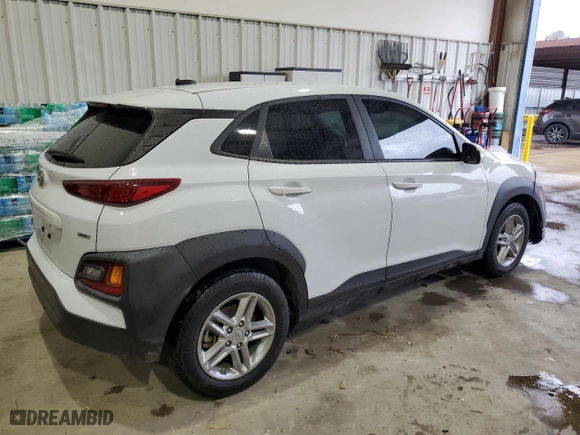 2021 Hyundai Kona SE with VIN KM8K1CAA0MU699638, listed as a Copart auction lot 44523725 with 116,612 mi miles and Salvage Title. Bid and sale history available at carsss.com. Image 3.