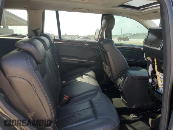 2009 Mercedes-Benz GL-Class 3.0L BlueTEC with VIN 4JGBF25E79A489491, listed as a Copart auction lot 49187375 with 106,948 mi miles and Salvage Title. Bid and sale history available at carsss.com. Image 11.