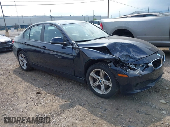 2015 BMW 3 Series 320i xDrive with VIN WBA3C3C56FK201988, listed as a IAAI auction lot 42541368 with 85,951 mi miles and . Bid and sale history available at DreamBid. Image 1.
