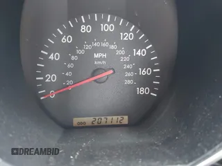 2002 Lexus SC 430 with VIN JTHFN48Y020027536, listed as a IAAI auction lot 42670239 with 207,112 mi miles and . Bid and sale history available at DreamBid. Image 15.