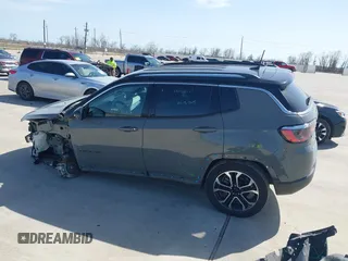 2022 Jeep Compass Limited z VIN 3C4NJDCB5NT136643, wystawiony jako IAAI lot #41737326 z przebiegiem 24 806 mil mil oraz . Historia ofert i sprzedaży dostępna na DreamBid. Obrazek 15.