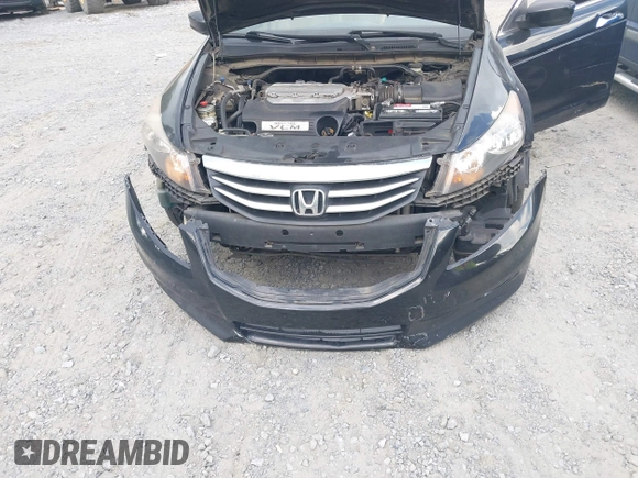 2012 Honda Accord EX-L z VIN 1HGCP3F88CA015983, wystawiony jako IAAI lot #42187419 z przebiegiem 251 447 mil mil oraz . Historia ofert i sprzedaży dostępna na DreamBid. Obrazek 6.