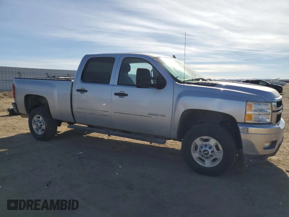 2014 Chevrolet Silverado 2500HD LT with VIN 1GC1CXCG5EF101004, listed as a Copart auction lot 85304134 with 136,107 mi miles and Salvage Title. Bid and sale history available at carsss.com. Image 4.