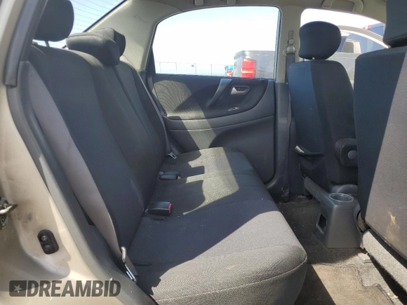 2006 Suzuki Aerio Premium z VIN JS2RA62S265305250, wystawiony jako Copart lot #48345815 z przebiegiem 127 121 mil mil oraz Czysty tytuł • Clean title. Historia ofert i sprzedaży dostępna na DreamBid. Obrazek 10.