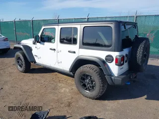 2024 Jeep Wrangler Willys z VIN 1C4RJXN60RW162960, wystawiony jako IAAI lot #41825312 z przebiegiem 16 538 mil mil oraz . Historia ofert i sprzedaży dostępna na DreamBid. Obrazek 3.