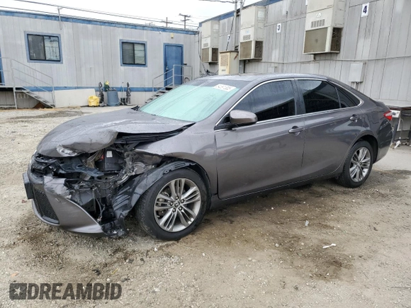 2015 Toyota Camry XLE with VIN 4T1BF1FK0FU987699, listed as a Copart auction lot 54391305 with 95,328 mi miles and Salvage Title. Bid and sale history available at carsss.com. Image 1.