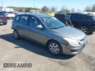 2011 Hyundai Elantra Touring GLS with VIN KMHDB8AE5BU089687, listed as a IAAI auction lot 41868403 with 231,671 mi miles. Bid and sale history available at carsss.com. Image 1.