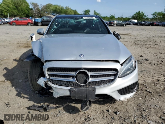 2016 Mercedes-Benz C 300 Luxury с VIN 55SWF4KB5GU170329, выставлен на аукционе Copart как лот 55413065 с пробегом Не указан миль и Списание • Salvage title. История ставок и продаж доступна на DreamBid. Изображение 5.