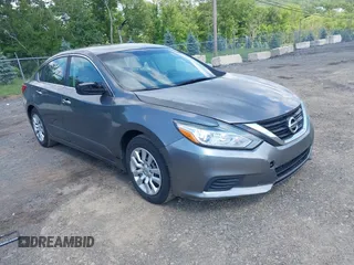 2016 Nissan Altima S z VIN 1N4AL3AP0GN371297, wystawiony jako IAAI lot #42389823 z przebiegiem 119 778 mil mil oraz . Historia ofert i sprzedaży dostępna na DreamBid. Obrazek 1.