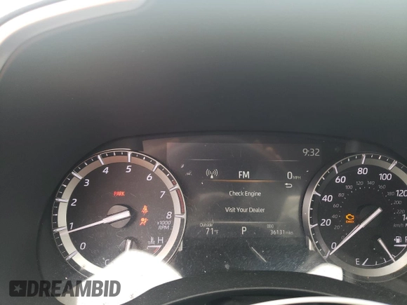 2022 Toyota Highlander XLE with VIN 5TDGZRBH0NS589020, listed as a Copart auction lot 62696015 with 36,131 mi miles and Salvage title. Bid and sale history available at DreamBid. Image 9.