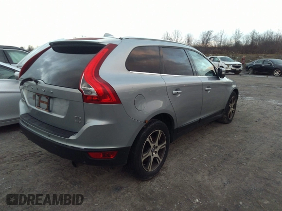2012 Volvo XC60 3.0L с VIN YV4902DZ1C2305282, выставлен на аукционе IAAI как лот 41042231 с пробегом 271 602 миль миль и . История ставок и продаж доступна на DreamBid. Изображение 4.