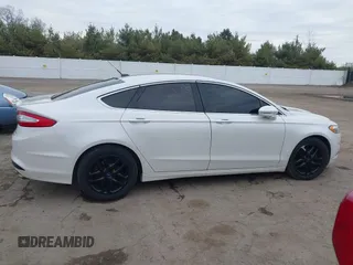 2015 Ford Fusion SE with VIN 3FA6P0HD9FR203805, listed as a IAAI auction lot 41880129 with 136,637 mi miles. Bid and sale history available at carsss.com. Image 13.