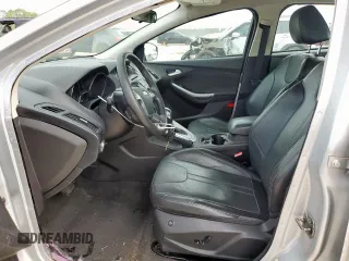 2013 Ford Focus SE with VIN 1FADP3F29DL284245, listed as a Copart auction lot 63702435 with 150,089 mi miles and Clean title. Bid and sale history available at DreamBid. Image 7.