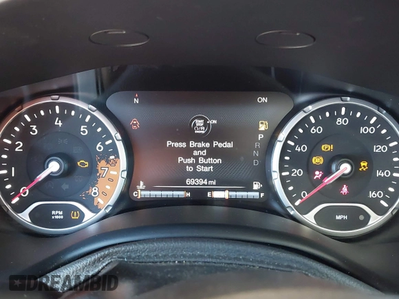 2018 Jeep Renegade Limited with VIN ZACCJADB9JPH64484, listed as a IAAI auction lot 42141402 with 69,394 mi miles and . Bid and sale history available at DreamBid. Image 7.