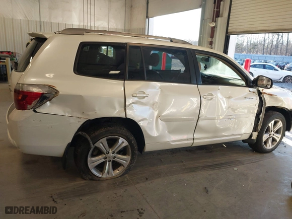 2009 Toyota Highlander Sport with VIN JTEES43A192117756, listed as a IAAI auction lot 41549335 with 111,943 mi miles. Bid and sale history available at carsss.com. Image 13.