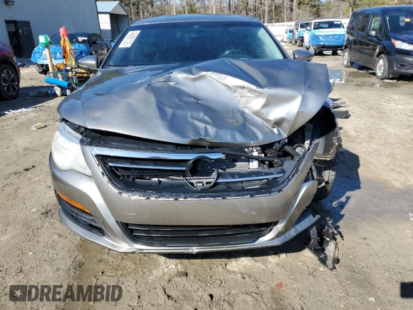 2011 Volkswagen CC Sport z VIN WVWMP7AN6BE711109, wystawiony jako Copart lot #46986105 z przebiegiem 198 582 mil mil oraz Szkoda całkowita • Salvage title. Historia ofert i sprzedaży dostępna na DreamBid. Obrazek 5.