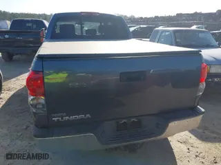 2007 Toyota Tundra SR5 with VIN 5TFRV54117X025323, listed as a IAAI auction lot 41840621 with 203,377 mi miles. Bid and sale history available at carsss.com. Image 16.