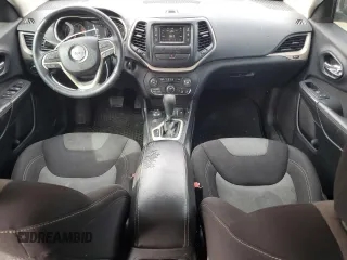 2016 Jeep Cherokee Altitude with VIN 1C4PJMAS9GW174465, listed as a Copart auction lot 46621775 with 157,667 mi miles and Salvage title. Bid and sale history available at DreamBid. Image 8.