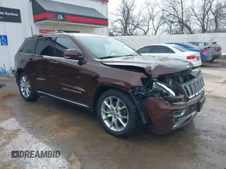 2015 Jeep Grand Cherokee Summit with VIN 1C4RJFJT7FC840560, listed as a IAAI auction lot 41596868 with 173,392 mi miles. Bid and sale history available at carsss.com. Image 1.