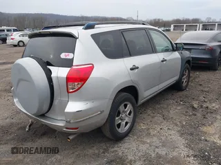 2007 Toyota RAV4 with VIN JTMZD33V175049094, listed as a IAAI auction lot 42039427 with 150,477 mi miles. Bid and sale history available at carsss.com. Image 4.