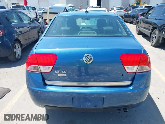 2010 Mercury Milan Premier with VIN 3MEHM0JA8AR653867, listed as a IAAI auction lot 42322027 with 291,977 mi miles and . Bid and sale history available at DreamBid. Image 16.
