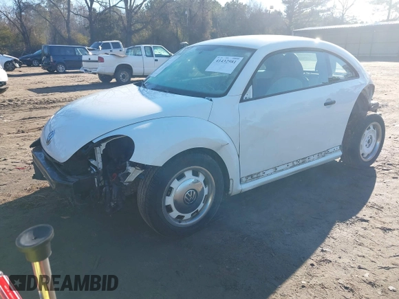 2015 Volkswagen Beetle Fleet Edition with VIN 3VWF17AT3FM602984, listed as a IAAI auction lot 41432981 with 111,000 mi miles and . Bid and sale history available at DreamBid. Image 18.