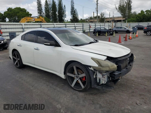 2014 Nissan Maxima S z VIN 1N4AA5AP3EC497714, wystawiony jako Copart lot #58436725 z przebiegiem 125 398 mil mil oraz Szkoda całkowita • Salvage title. Historia ofert i sprzedaży dostępna na DreamBid. Obrazek 4.