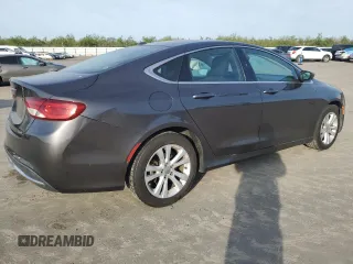 2015 Chrysler 200 Limited z VIN 1C3CCCAB0FN675000, wystawiony jako Copart lot #48125755 z przebiegiem 132 501 mil mil oraz Szkody całkowita. Historia ofert i sprzedaży dostępna na DreamBid. Obrazek 3.