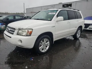 2007 Toyota Highlander Hybrid with VIN JTEHW21A370042821, listed as a Copart auction lot 51708635 with 225,104 mi miles and Clean Title. Bid and sale history available at carsss.com. Image 1.