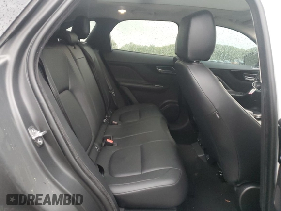 2020 Jaguar F-Pace 25t Premium z VIN SADCJ2FX2LA646296, wystawiony jako Copart lot #50361515 z przebiegiem 62 692 mil mil oraz Szkody całkowita. Historia ofert i sprzedaży dostępna na DreamBid. Obrazek 11.