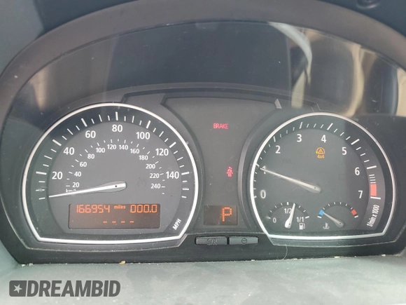 2004 BMW X3 2.5i with VIN WBXPA73424WB24749, listed as a Copart auction lot 54554075 with 166,954 mi miles and Clean Title. Bid and sale history available at DreamBid. Image 9.