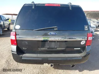 2015 Ford Expedition EL XLT with VIN 1FMJK1HT2FEF13504, listed as a IAAI auction lot 41698804 with 211,196 mi miles. Bid and sale history available at carsss.com. Image 16.