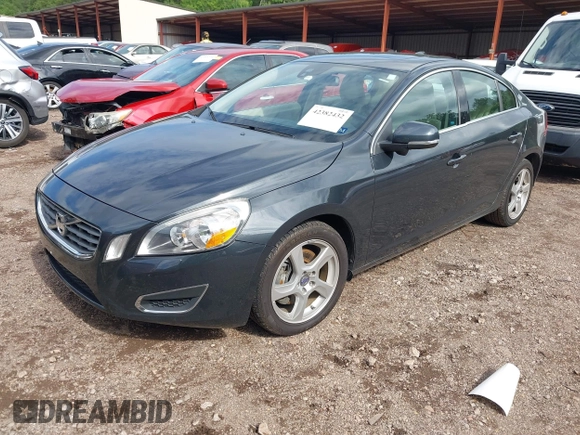 2013 Volvo S60 T5 Premier with VIN YV1612FS7D2232224, listed as a IAAI auction lot 42382432 with 100,274 mi miles and . Bid and sale history available at DreamBid. Image 2.