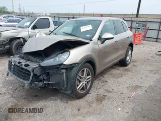 2015 Porsche Cayenne S z VIN WP1AB2A29FLA59662, wystawiony jako IAAI lot #41892021 z przebiegiem 134 687 mil mil oraz . Historia ofert i sprzedaży dostępna na DreamBid. Obrazek 2.